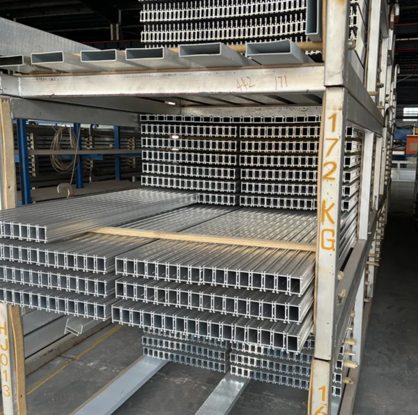High-Precision Aluminum Molds | Custom Extrusion Dies for Windows & Curtain Walls - 图片 4